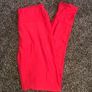 Lularoe leggings in bright red NEW WITHOUT TAGS